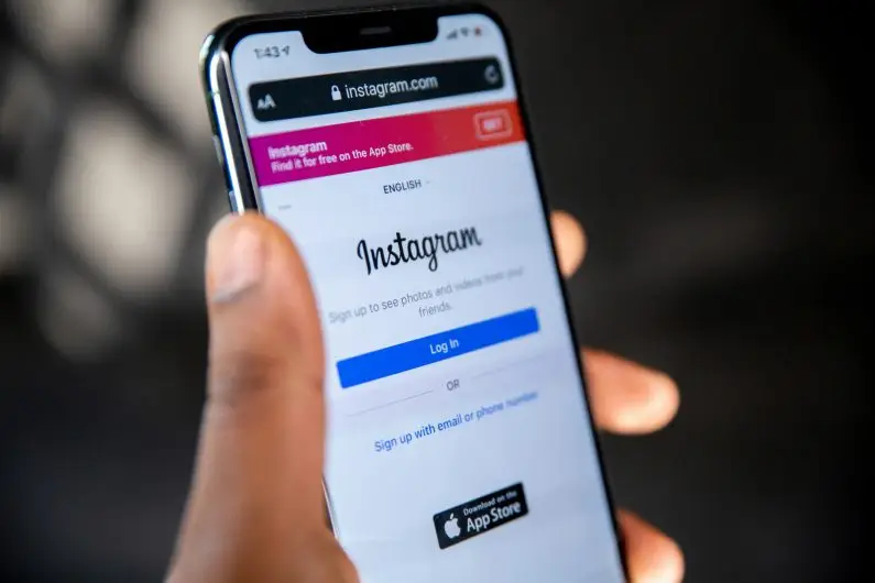 Phone-with-social-media-platform-Instagram-on-the-screen