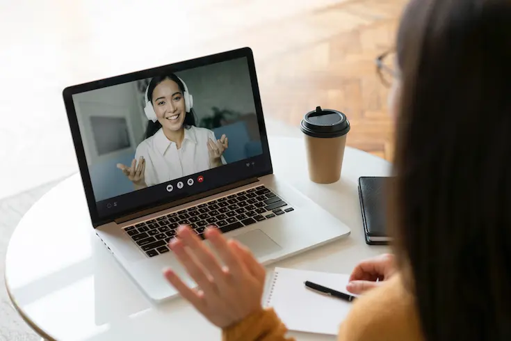 online-interview-with-a-virtual-assistant